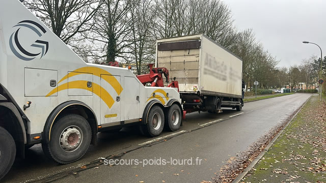 Dépannage remorquage poids lourd Toulouse et ses environs
