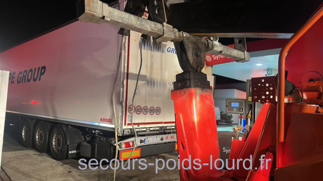 Dépannage poids lourds  en urgence 24/7 à Gisors 